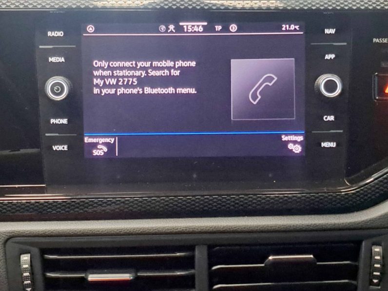 VW POLO 1.0 TSI LIFE completo