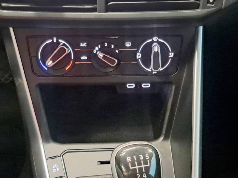 VW POLO 1.0 TSI LIFE completo