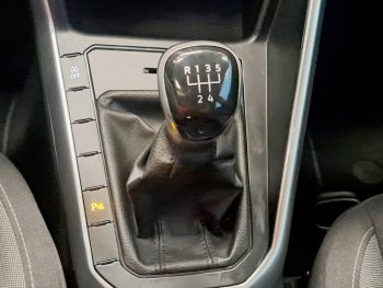 VW POLO 1.0 TSI LIFE completo