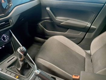 VW POLO 1.0 TSI LIFE completo