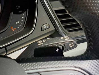 AUDI Q5 55TFSIe SPORT QUATTRO STRONIC completo