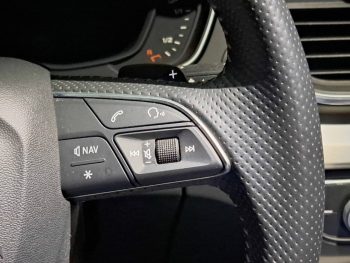 AUDI Q5 55TFSIe SPORT QUATTRO STRONIC completo