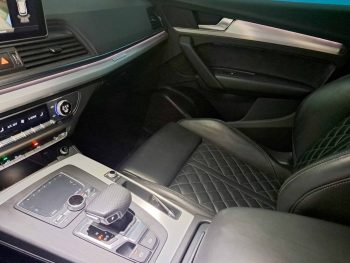 AUDI Q5 55TFSIe SPORT QUATTRO STRONIC completo