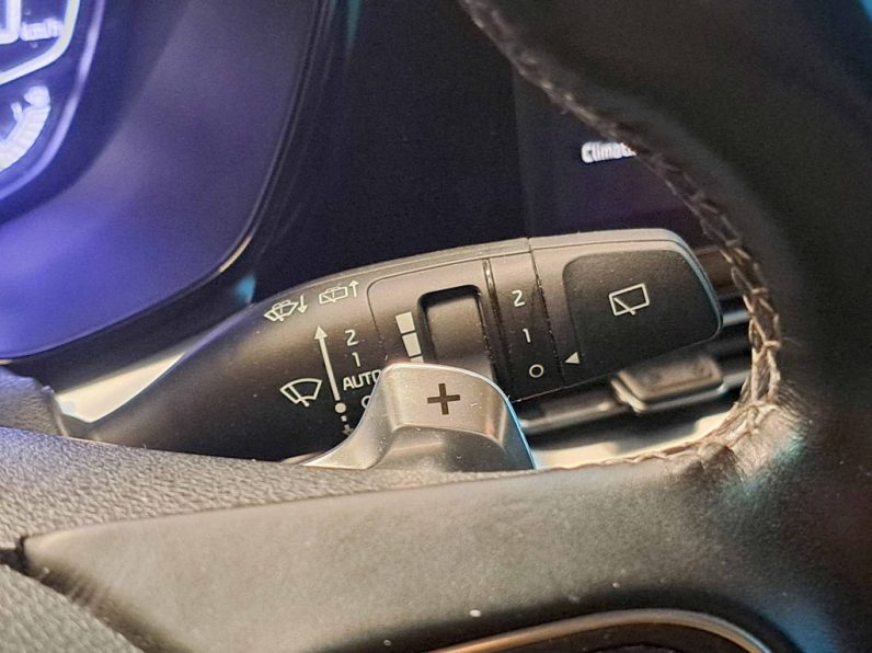 KIA NIRO 1.6 GDI HEV DRIVE completo