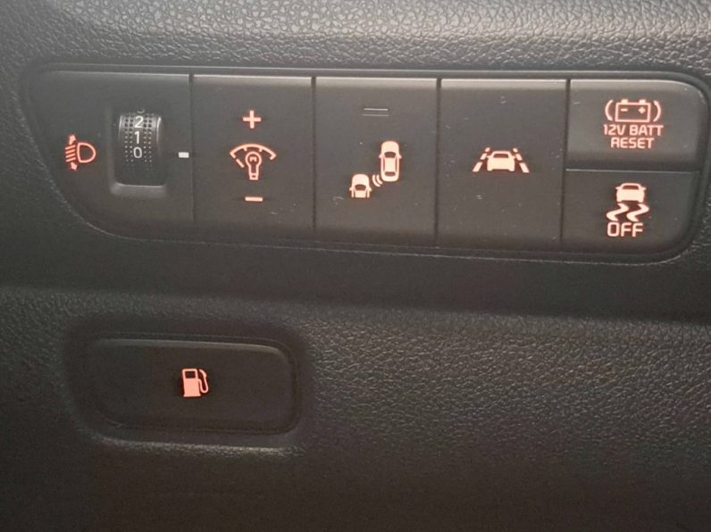 KIA NIRO 1.6 GDI HEV DRIVE completo