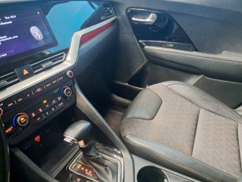 KIA NIRO 1.6 GDI HEV DRIVE completo