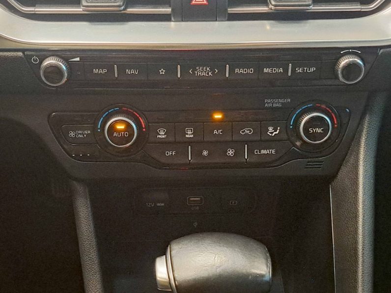 KIA NIRO 1.6 GDI HEV DRIVE completo