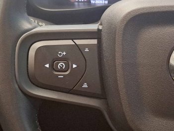 VOLVO XC40 1.5 T2 CORE AUTO completo