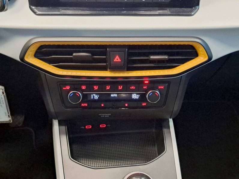 SEAT ARONA 1.0 TSI STYLE completo