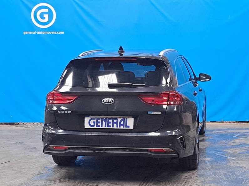 KIA CEED SW 1.6 CRDI ECO DYNAMICS + completo