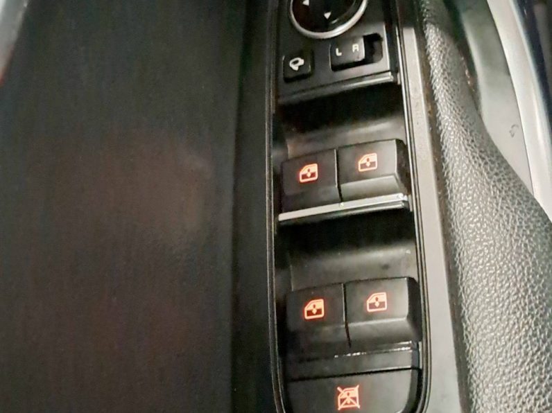 KIA CEED SW 1.6 CRDI ECO DYNAMICS + completo