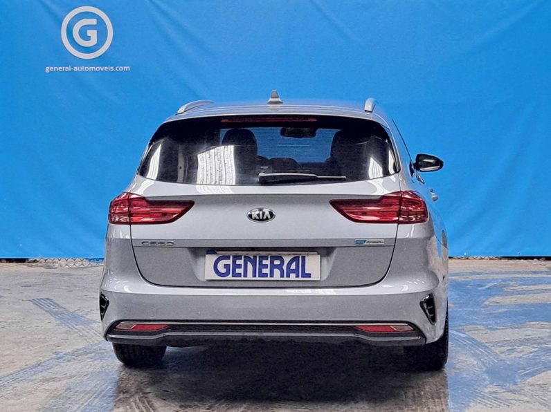 KIA CEED SW 1.6 CRDI ECO DYNAMICS + completo