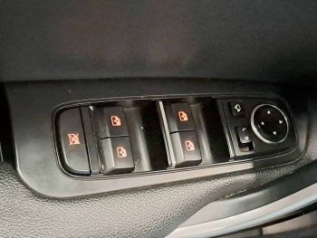 KIA CEED SW 1.6 CRDI ECO DYNAMICS + completo