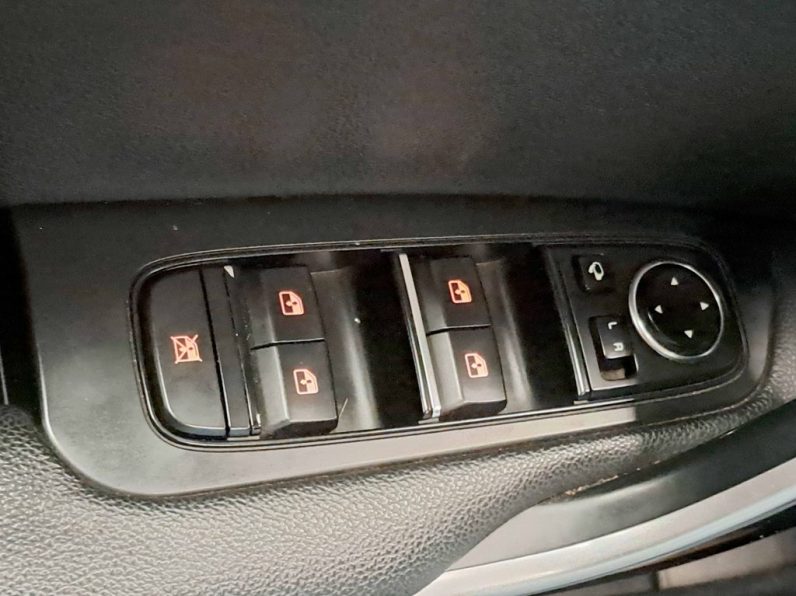 KIA CEED SW 1.6 CRDI ECO DYNAMICS + completo