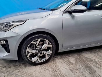 KIA CEED SW 1.6 CRDI ECO DYNAMICS + completo