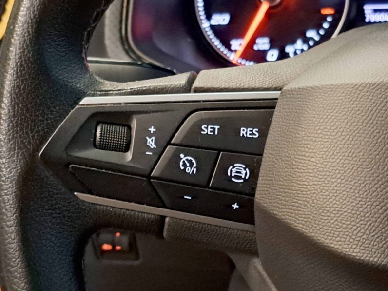 SEAT ARONA 1.0 TSI TSI DSG completo