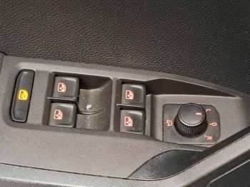 SEAT ARONA 1.0 TSI TSI DSG completo