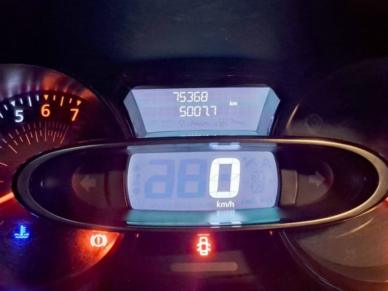 RENAULT CLIO SW 0.9 TCE ZEN completo