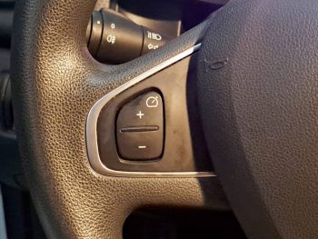 RENAULT CLIO SW 0.9 TCE ZEN completo