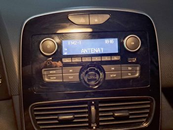 RENAULT CLIO SW 0.9 TCE ZEN completo