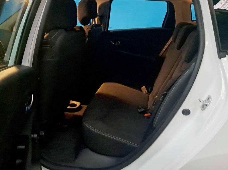 RENAULT CLIO SW 0.9 TCE ZEN completo