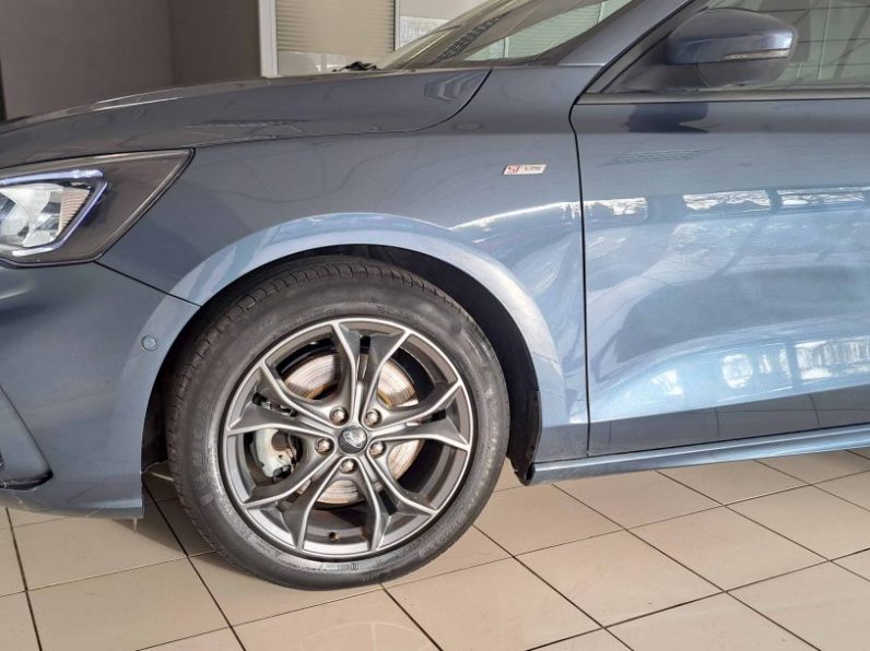 FORD FOCUS SW 1.0 ECOBOOST MHEV  ST-LINE completo