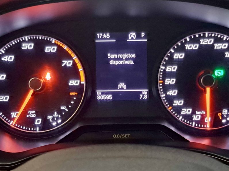 SEAT ARONA 1.0 TSI STYLE DSG completo