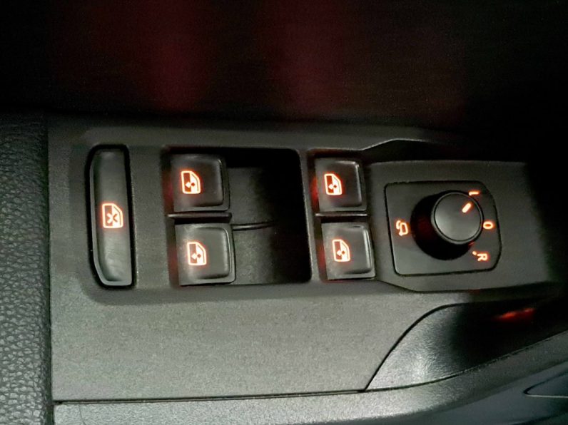 SEAT Arona 1.0 TSI Style completo