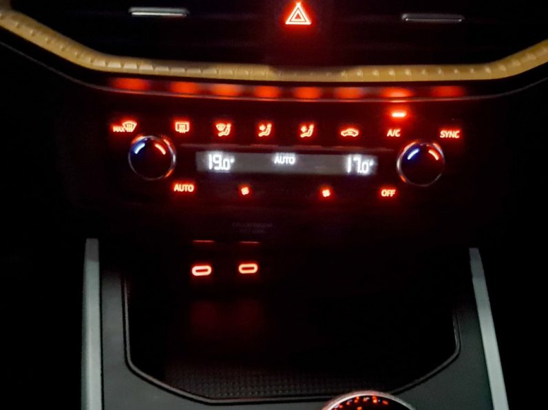 SEAT Arona 1.0 TSI Style completo