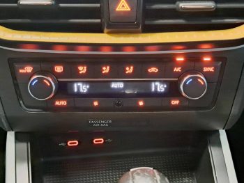 SEAT Arona 1.0 TSI Style DSG completo