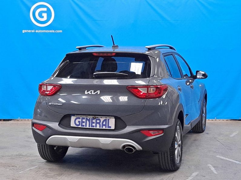Kia Stonic 1.2 Dynamic completo