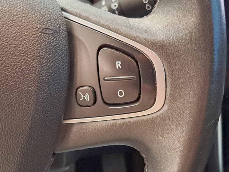 RENAULT CLIO 0.9 TCE SW LIMITED completo