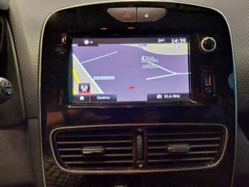 RENAULT CLIO 0.9 TCE SW LIMITED completo