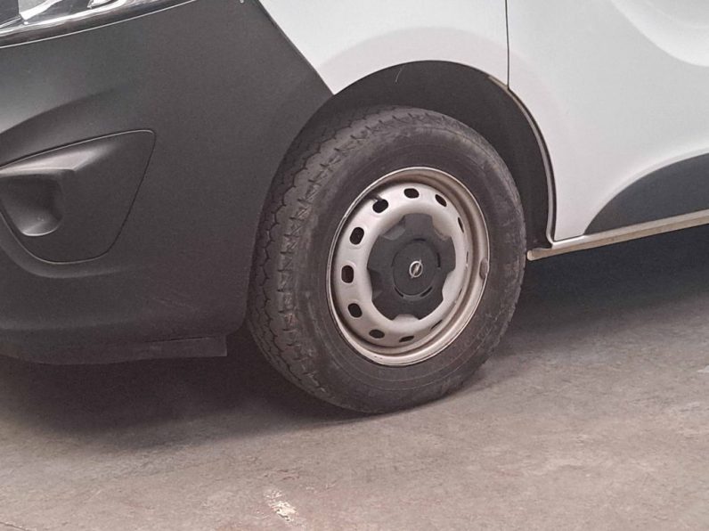 Opel Vivaro 1.6 CDTi L1H1 2.9T + 9L S/S completo