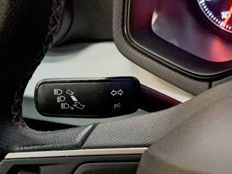 SEAT Arona 1.0 TSI Style completo