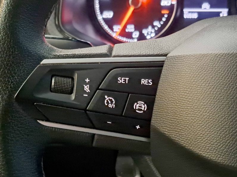 SEAT Arona 1.0 TSI Style completo