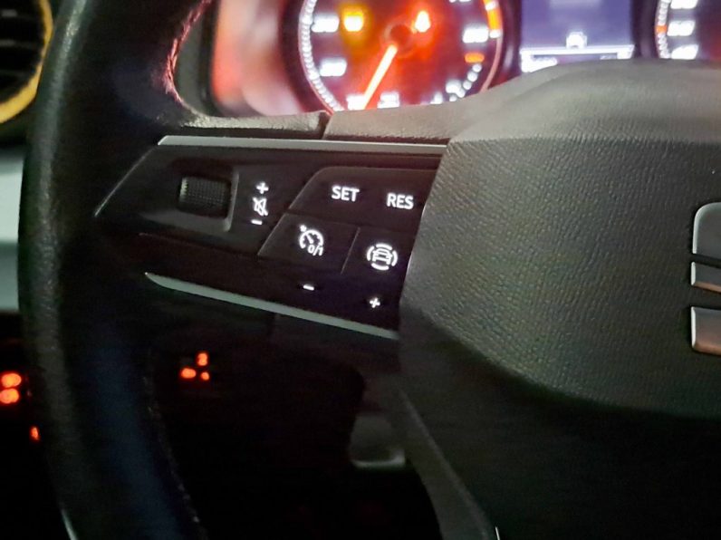 SEAT Arona 1.0 TSI Style DSG completo