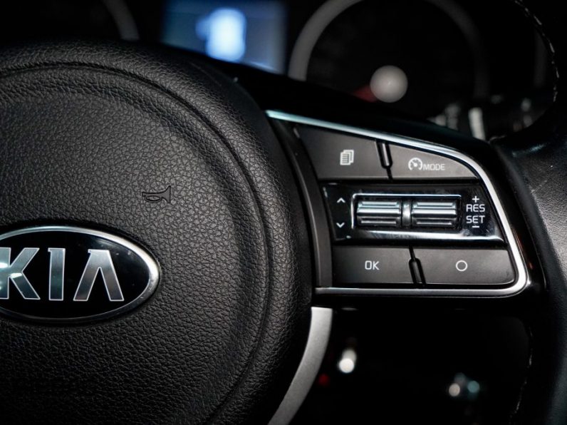 Kia Sportage 1.6 CRDI ISG Tech completo