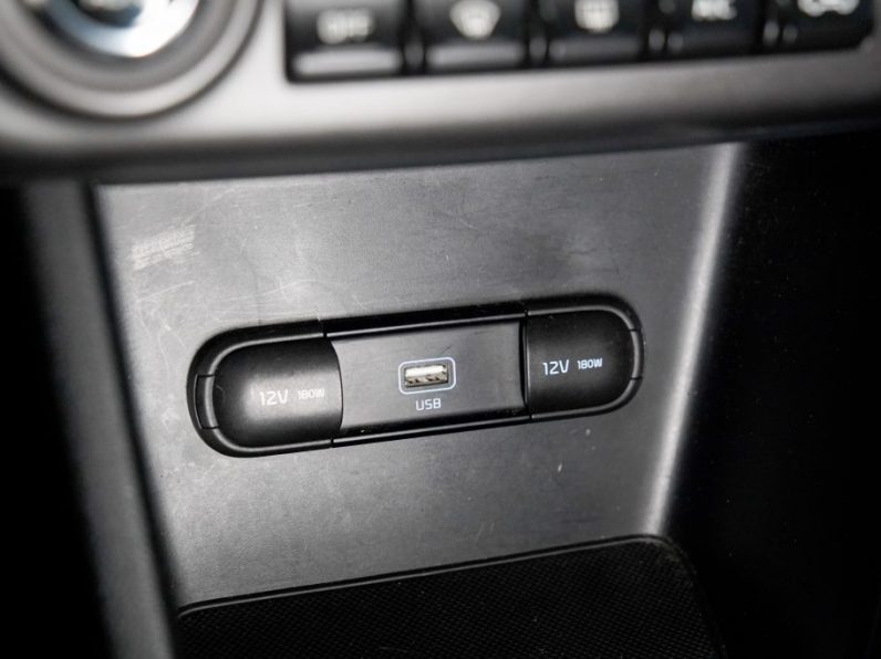 Kia Sportage 1.6 CRDI ISG Tech completo