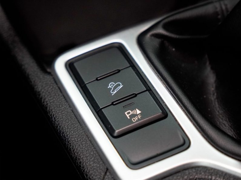 Kia Sportage 1.6 CRDI ISG Tech completo