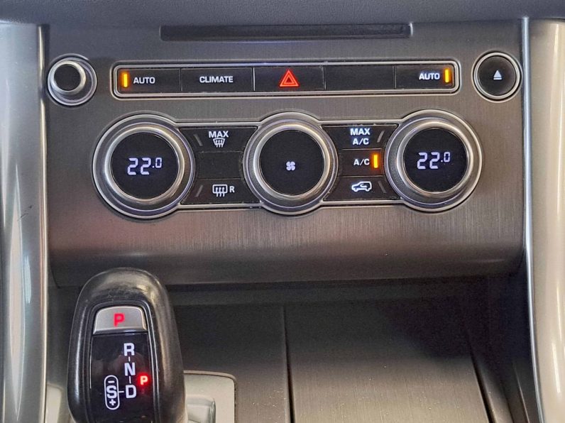 Land Rover Range Rover Sport 3.0 TDV6 S completo