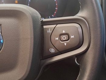 Volvo XC 40 1.5 T2 Core Auto completo