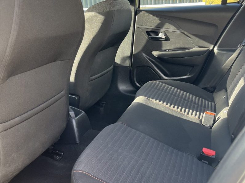 PEUGEOT 208 1.2 PURETECH ACTIVE completo