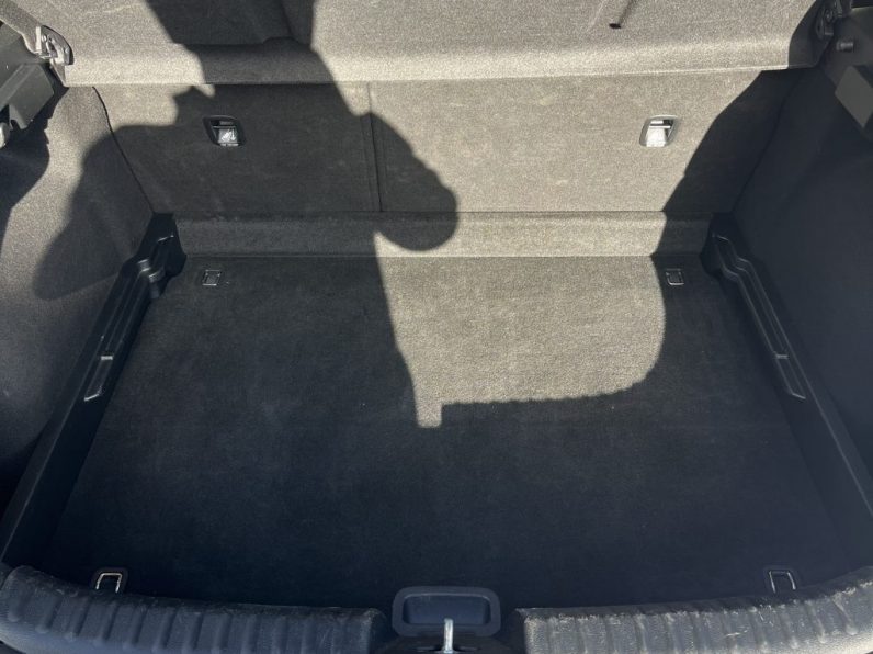 Kia XCeed 1.4 T-GDI Tech completo