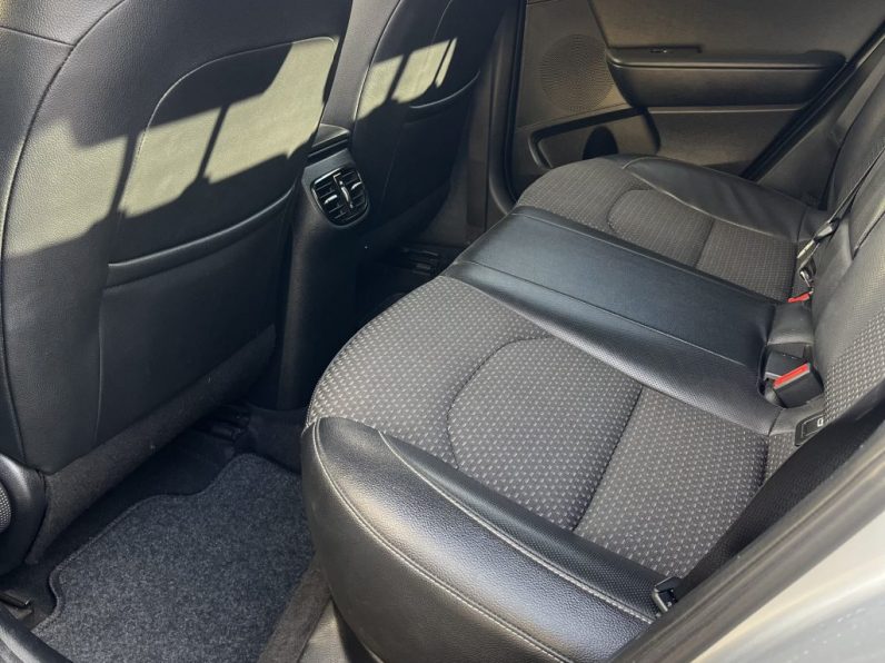 Kia XCeed 1.0 T-GDI Tech completo