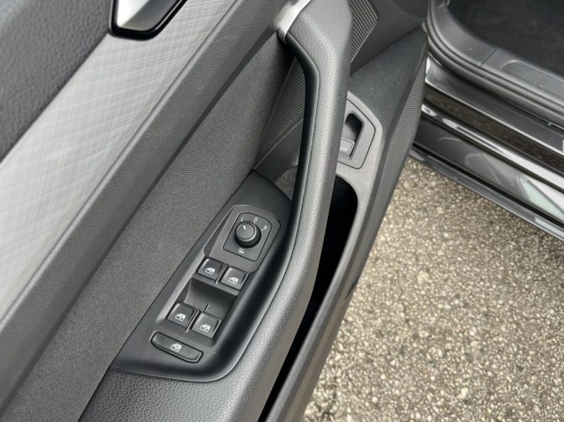 VW Passat Variant 1.5 TSI Confortline completo