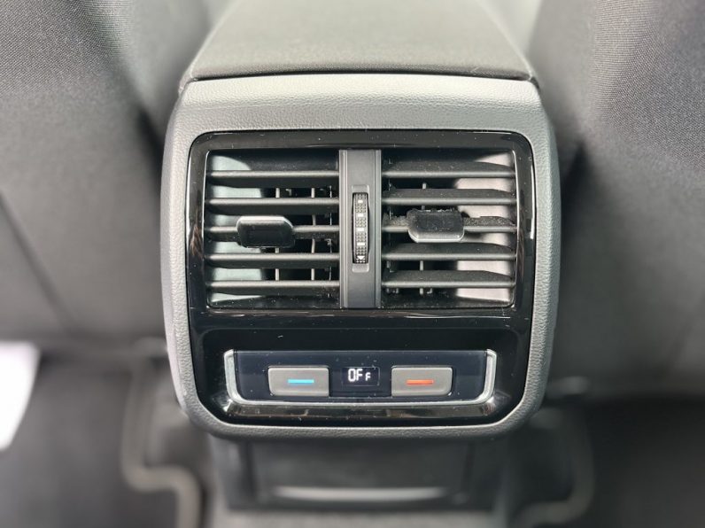 VW Passat Variant 1.5 TSI Confortline completo