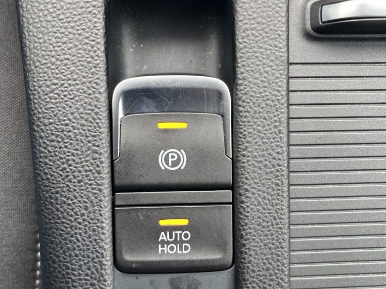 VW Passat Variant 1.5 TSI Confortline completo