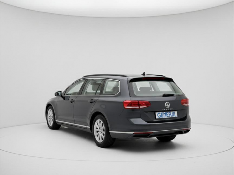 VW Passat Variant 1.5 TSI Confortline completo