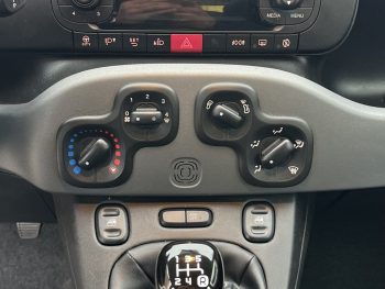 Fiat Panda 1.2 Easy J15 S&S completo